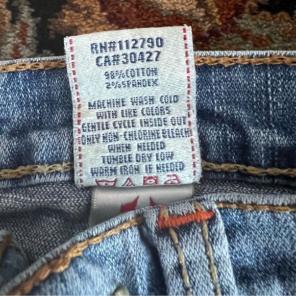 True Religion Jeans Short. - Picture 2 of 8